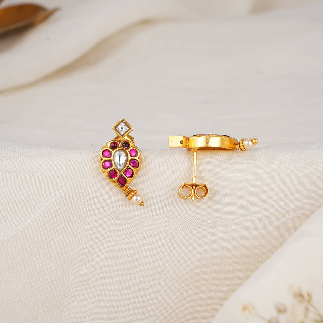 Catchy Mango Kundan Studs
