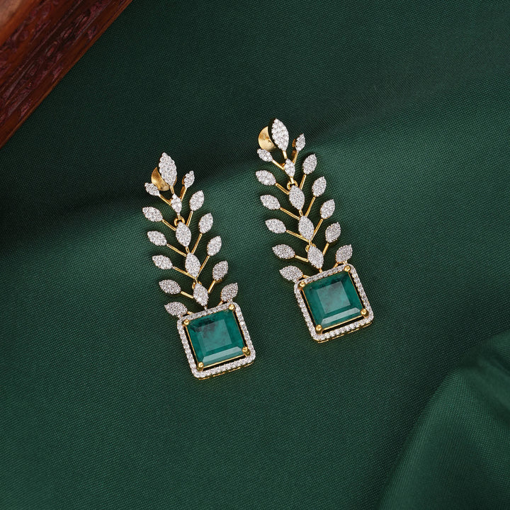 Trendy Glow Avikam Earrings