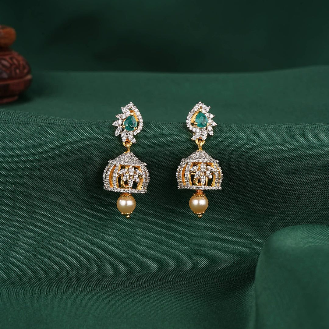 Vidhya Avikam Jhumkas