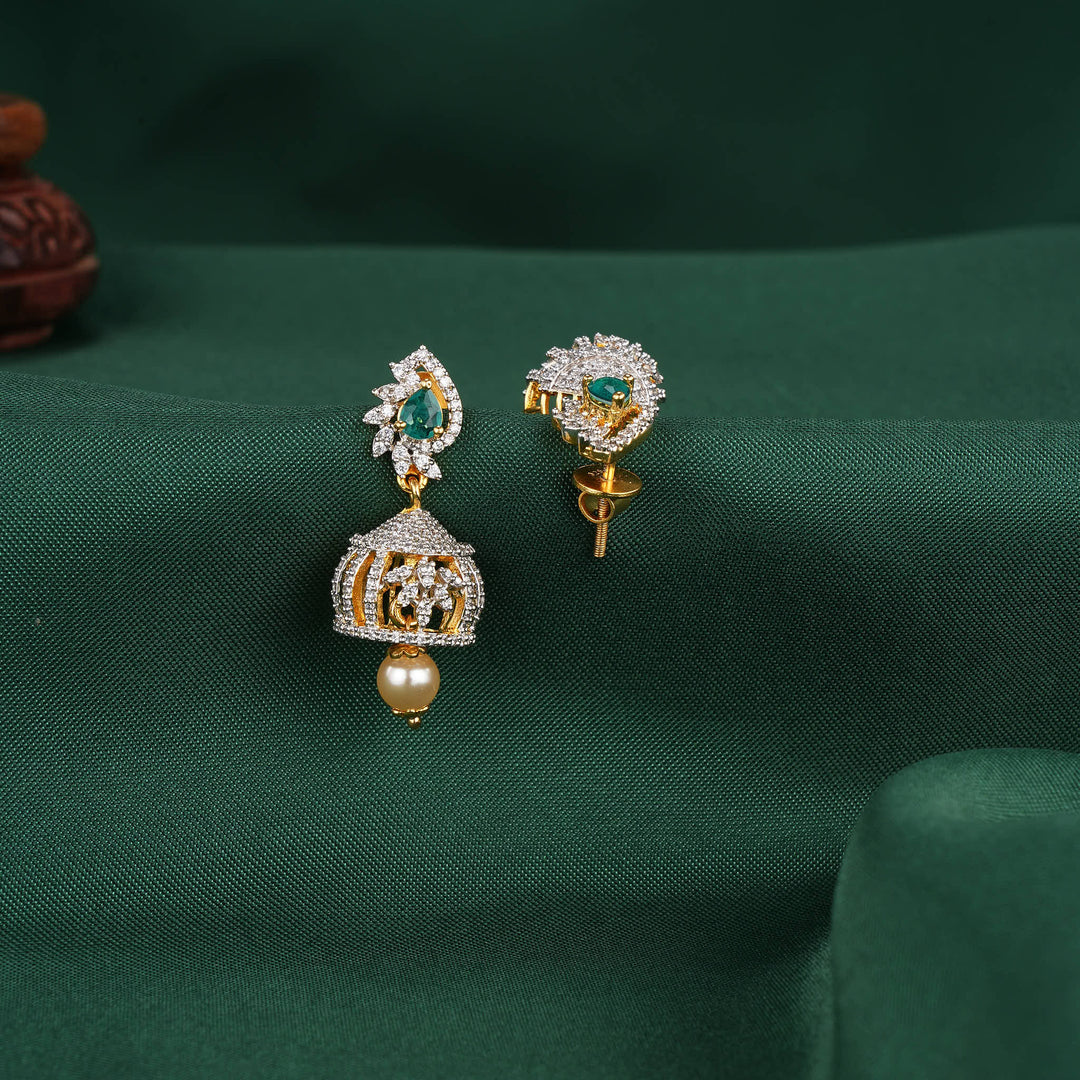 Vidhya Avikam Jhumkas