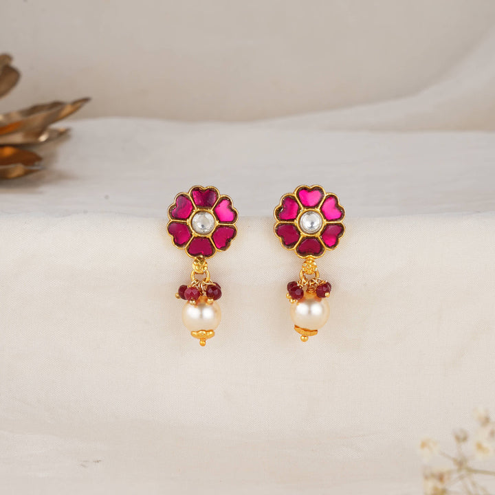 Akshara Kundan Drops