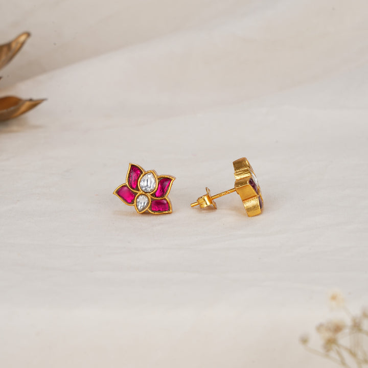 Mini Lotus Kundan Studs