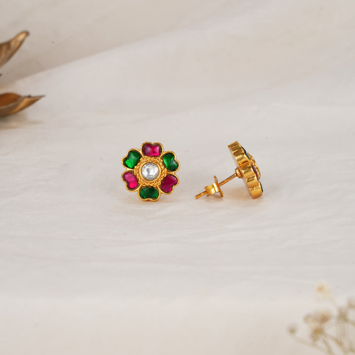 Catchy Colour Kundan Studs
