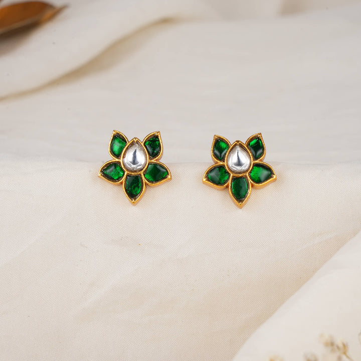 Catchy Green Kundan Studs