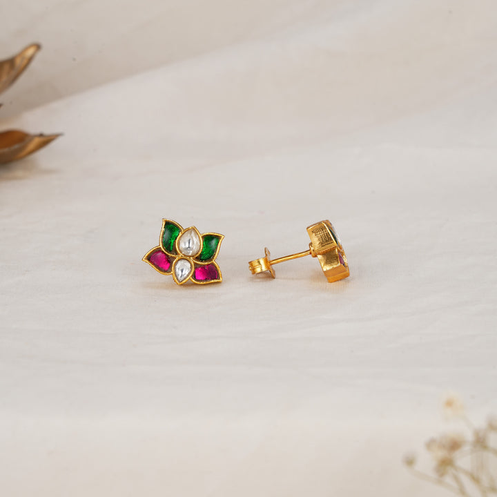 Sharikaa Kundan Studs