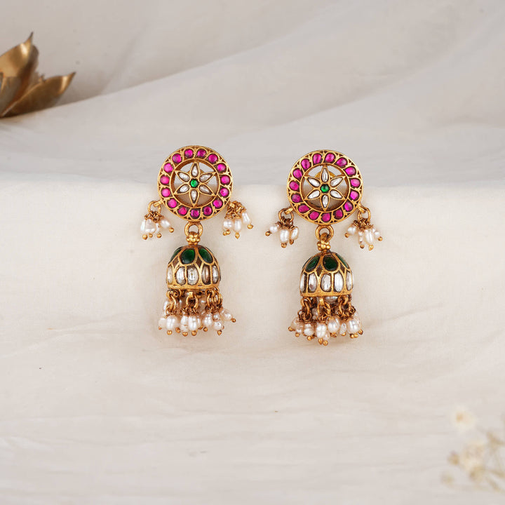 Anvikhaa Kundan Jhumkas