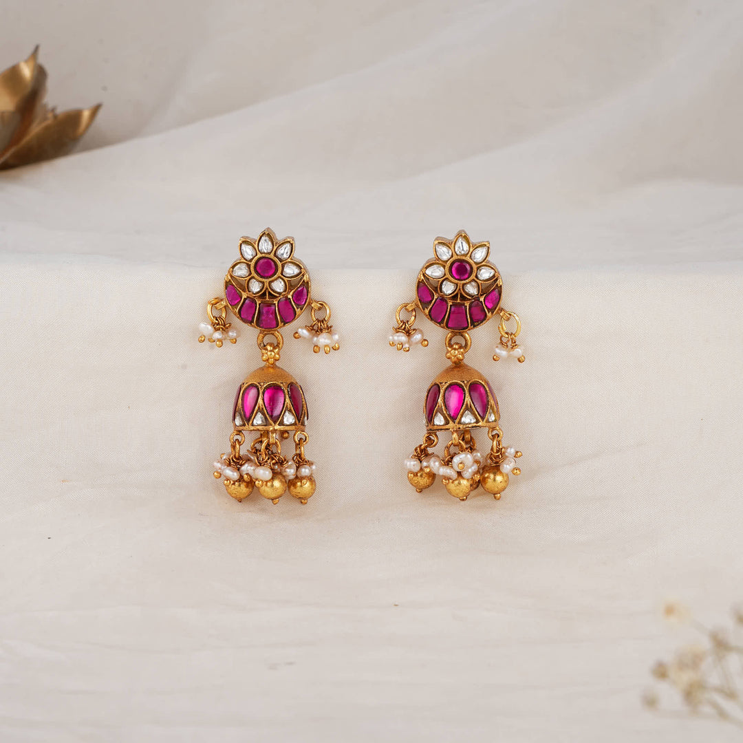 Dheshini Kundan Jhumkas
