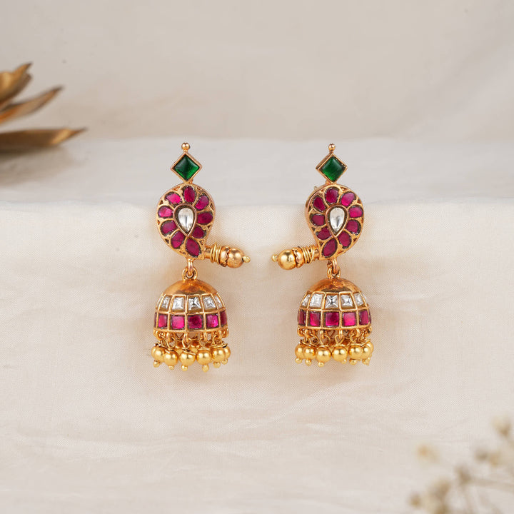 Arisha Kundan Jhumkas
