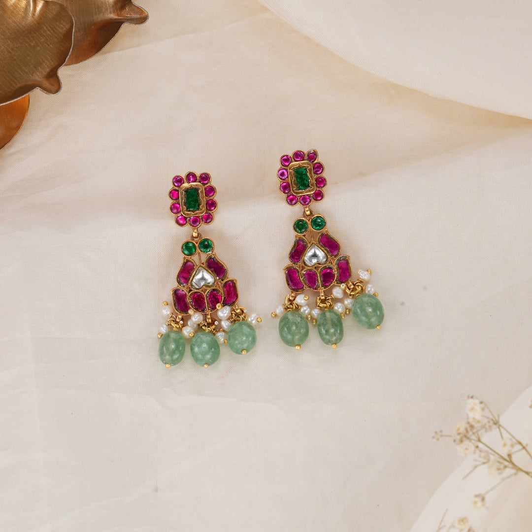 Vedhika Kundan Earrings