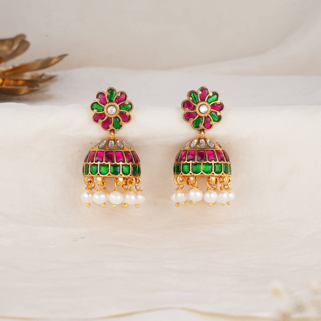 Aadhya Kundan Jhumkas