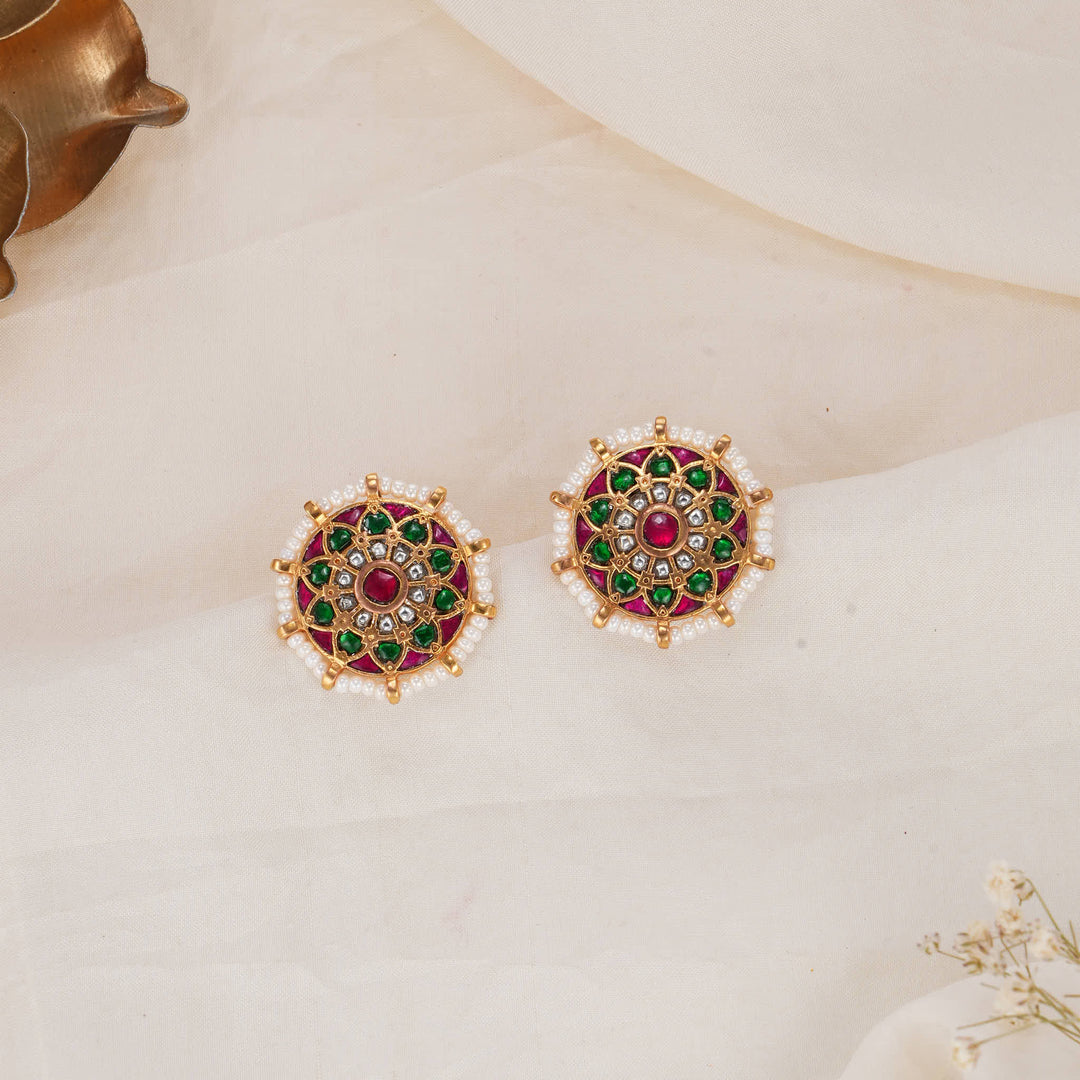 Charvi Kundan Studs