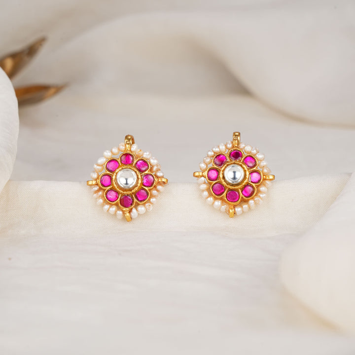 Attractive Bugadi Earrings