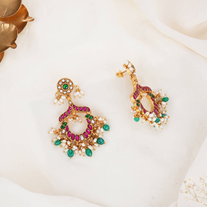 Lush and Abundant Chandhubaali Earring