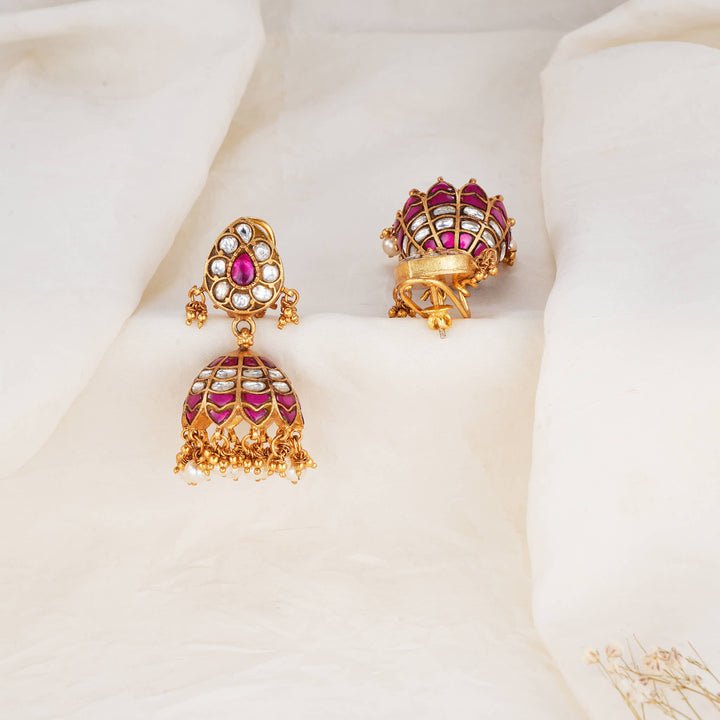 Ornate and Majestic Kundan Jhumkas