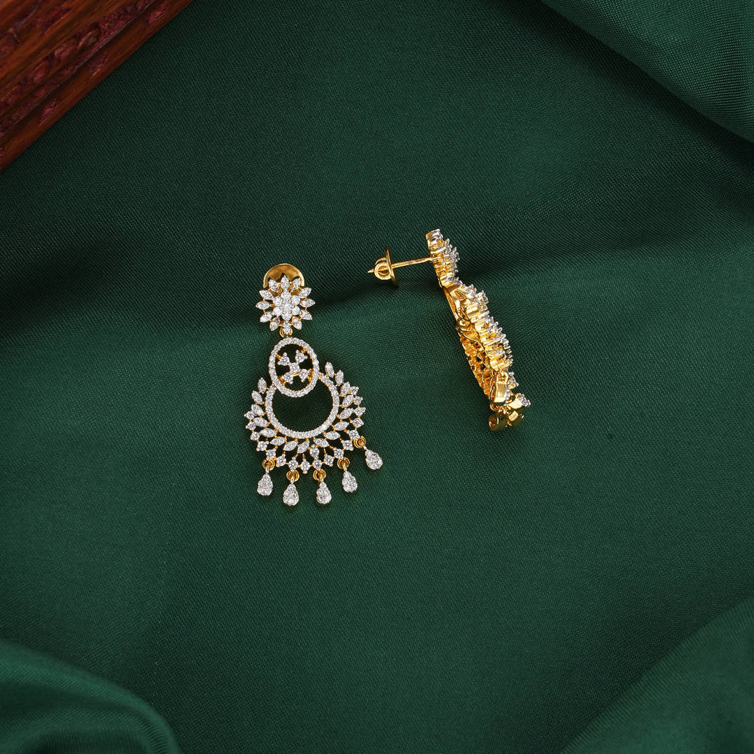 Festive and Glowing Avikam Chandhubaali