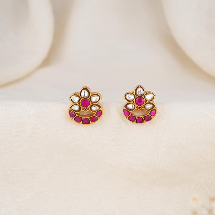 Flower-Inspired Kundan Studs