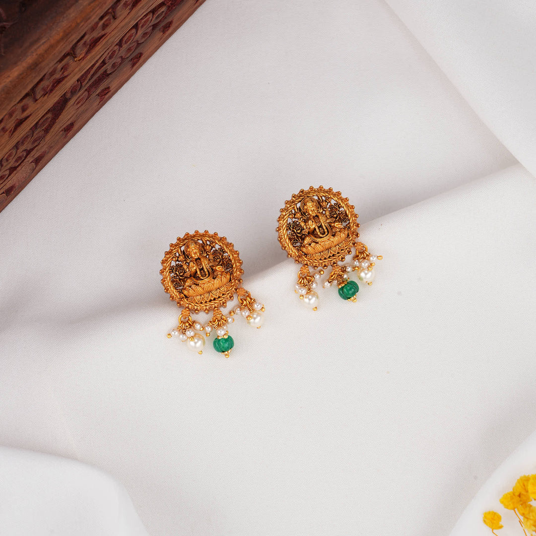 Glorifying 3D Spl Studs