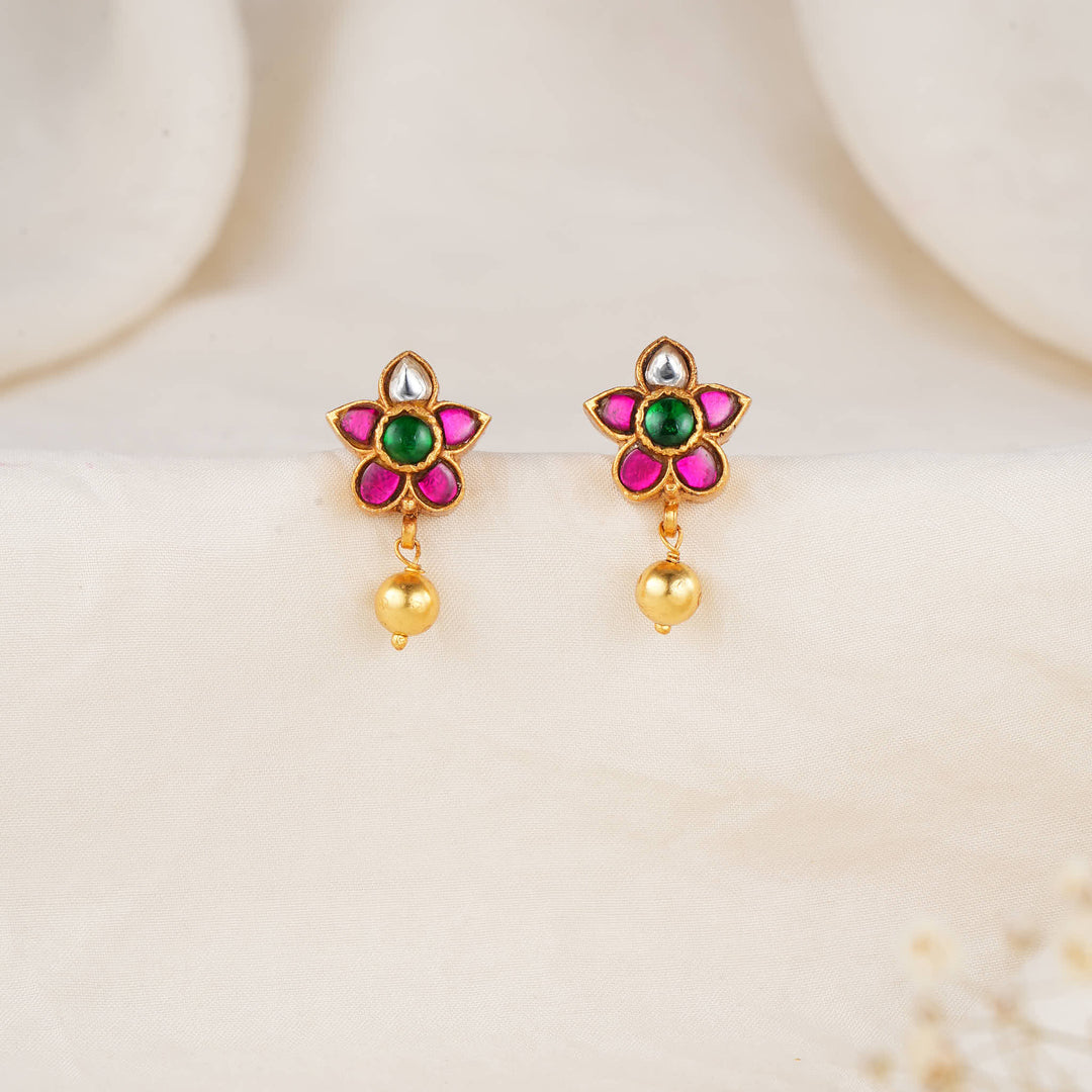 Dhakshoo Kundan Drops