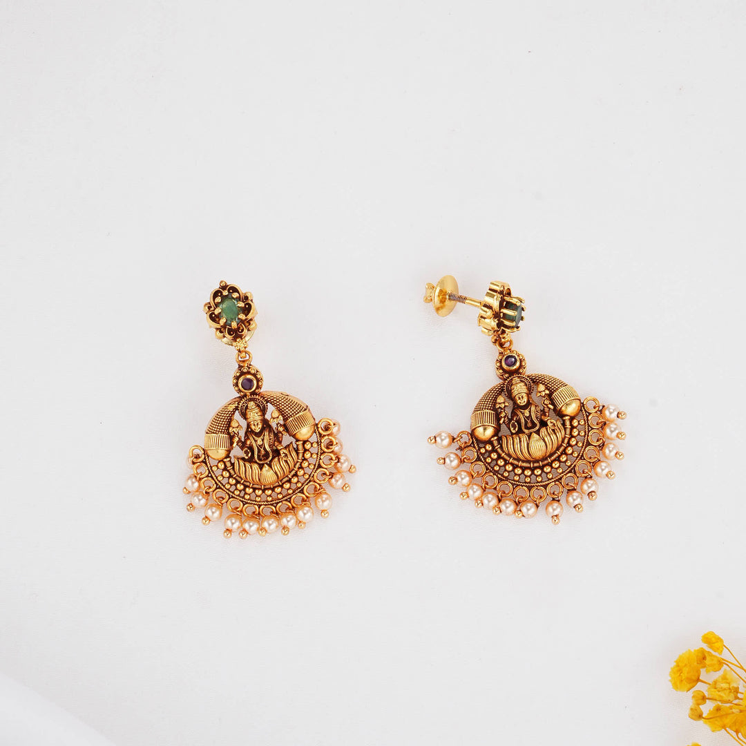 Ornate Flow 3D Spl Earrings