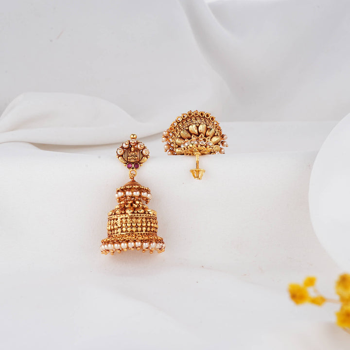 Swings with Elegance 3D Spl Jhumkas