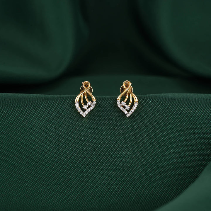Vinthikaa Diamond Design Studs