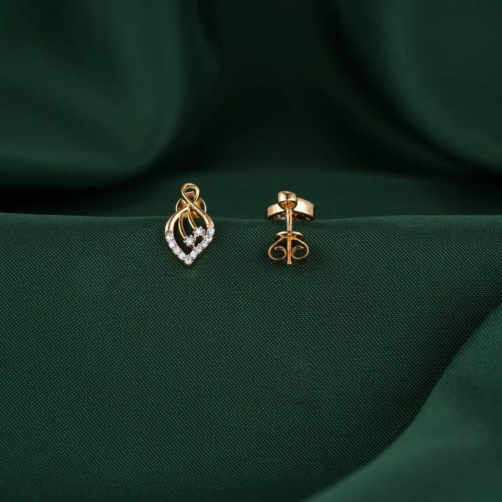Vinthikaa Diamond Design Studs