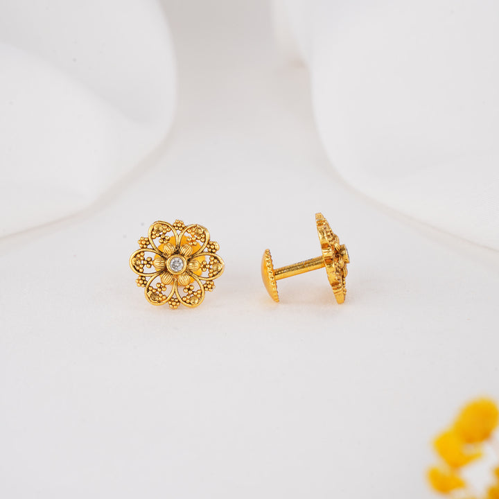 Pretty Craft Nagas Studs