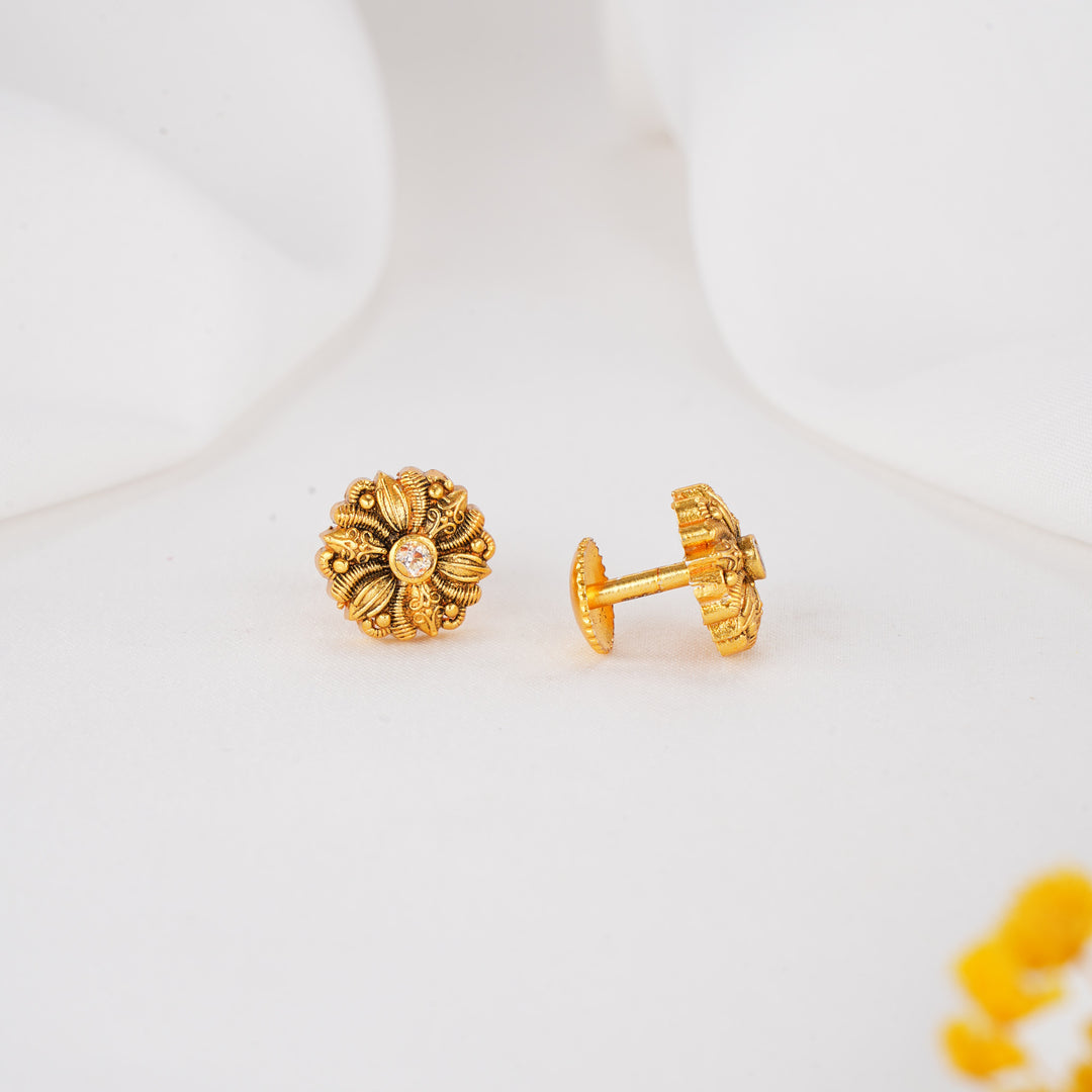 Extraordinary Nagas Studs
