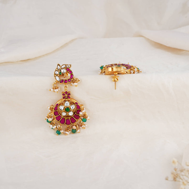 Radiant Glow Kundan Earrings
