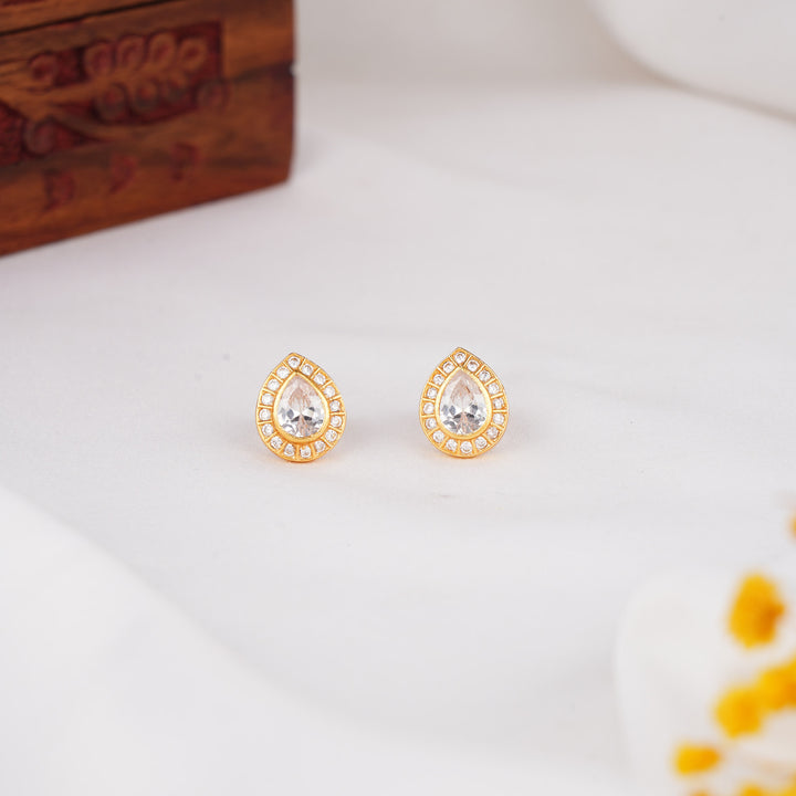 Vezara Stone Studs