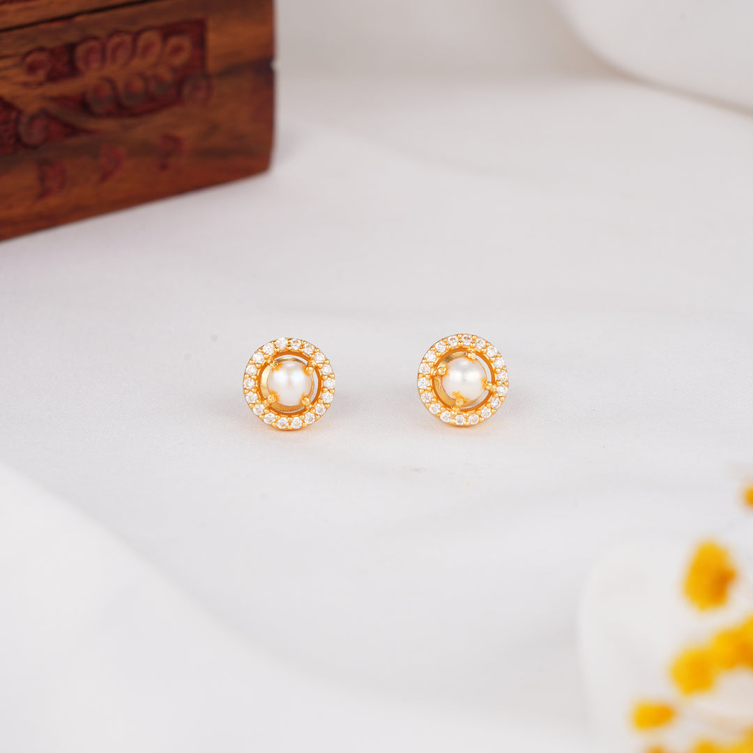 Kiavya Stone Studs