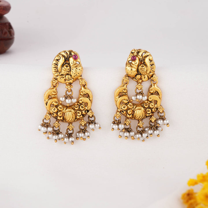 Ornate Glow Chandhubaali Earrings