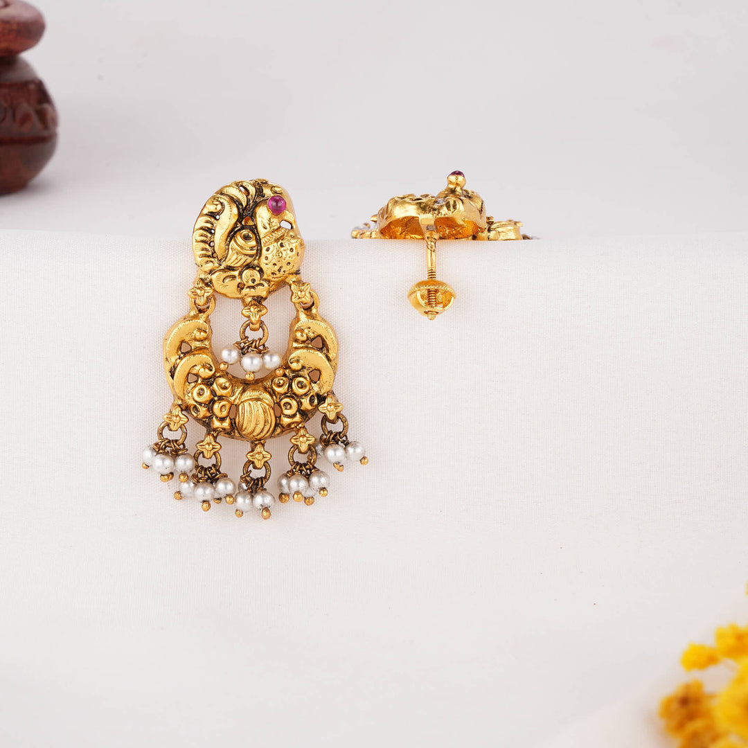 Ornate Glow Chandhubaali Earrings