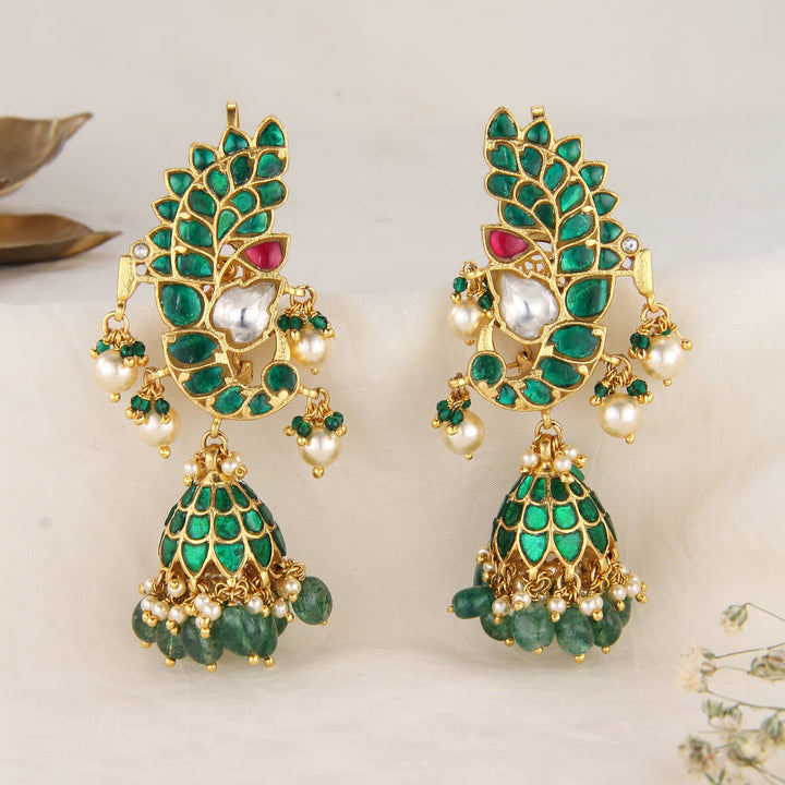 Exuberant Kundan Jhumkas