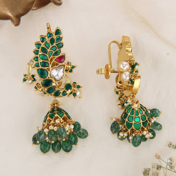 Exuberant Kundan Jhumkas