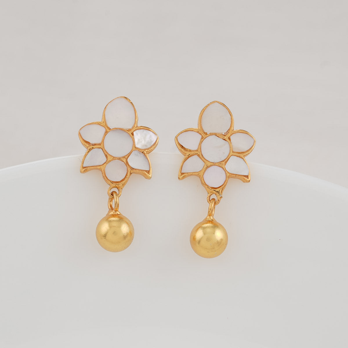 22ct Yellow Gold Flower Design Ladies Drop Earrings 3.2 Grams – Raina Jewels