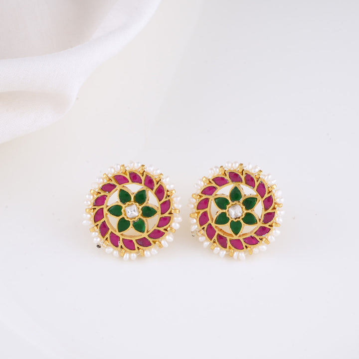 Sana Kundan Studs