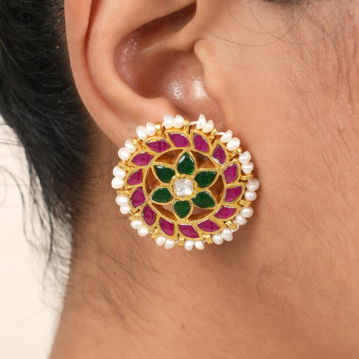 Sana Kundan Studs
