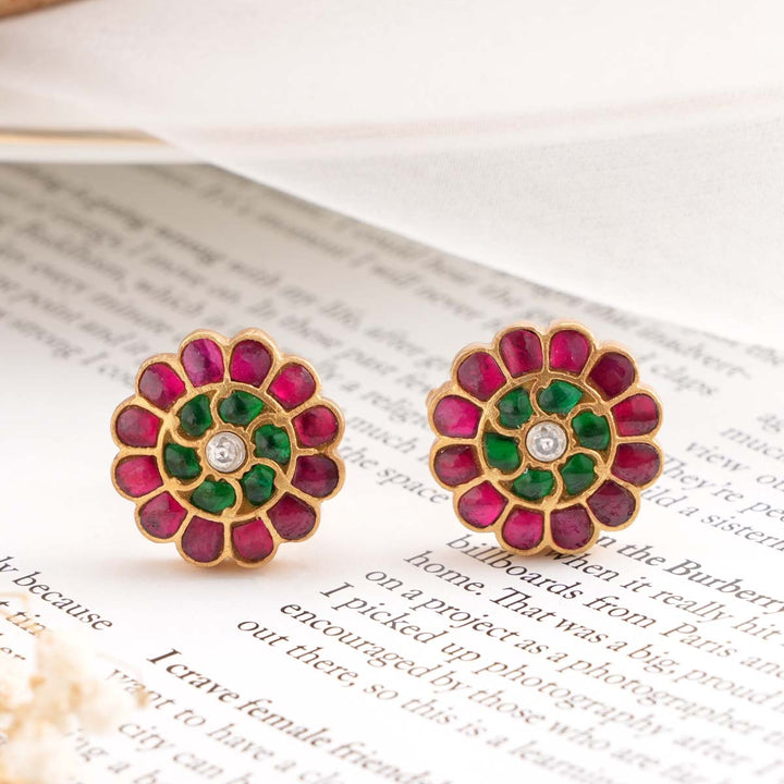 Methika Kundan Studs