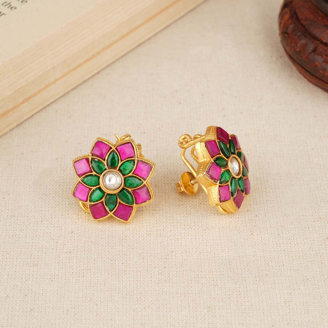 Ashwini Kundan Studs