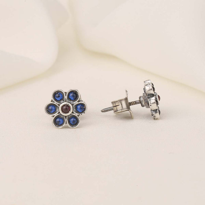 Vidula Oxidised Studs