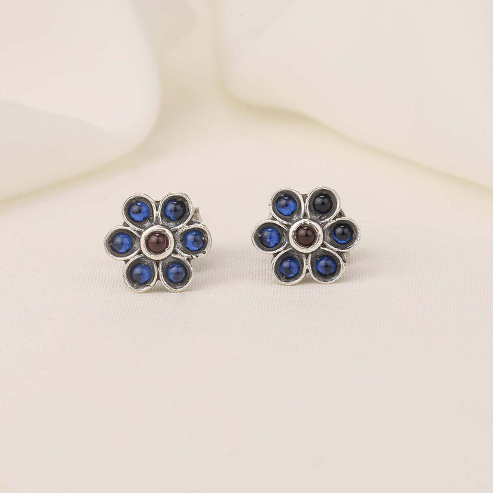 Vidula Oxidised Studs