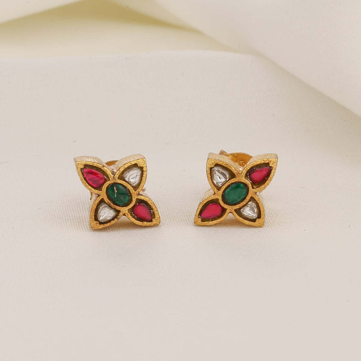 Susha Kundan Studs