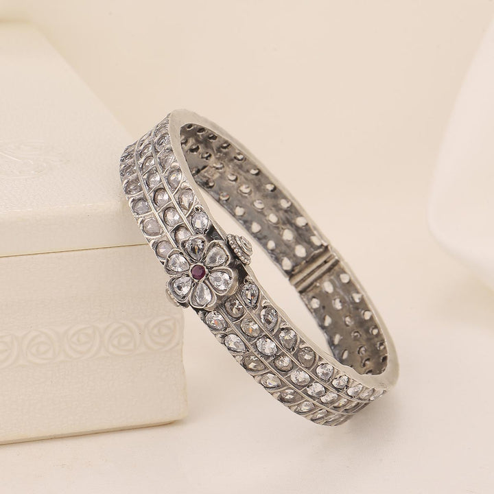 Girish Oxidised Single Bangle