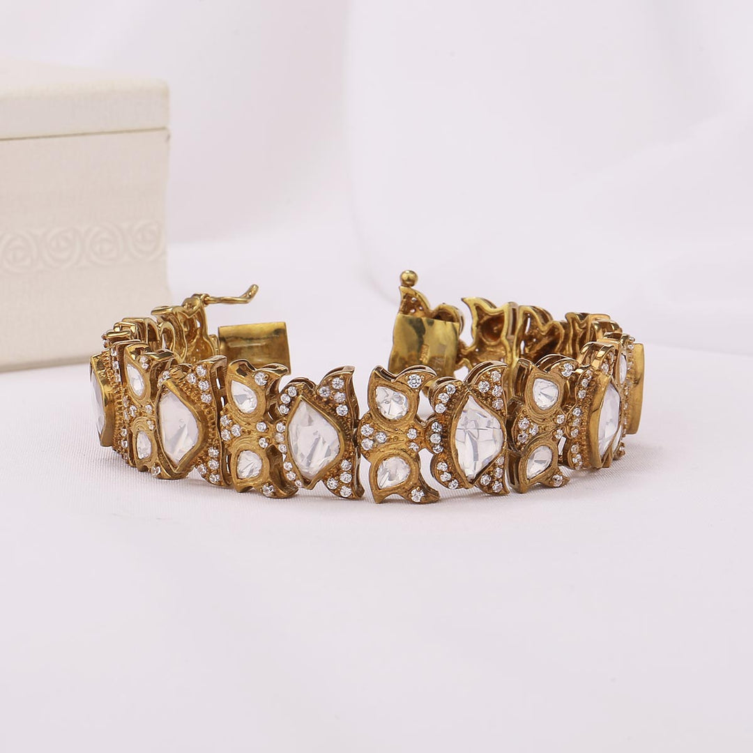 Flashing Victorian Bracelet