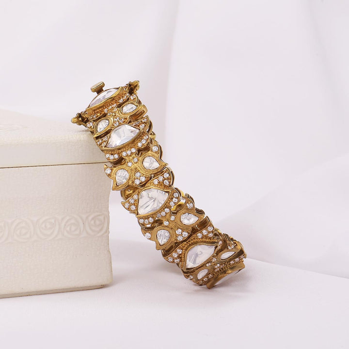 Flashing Victorian Bracelet