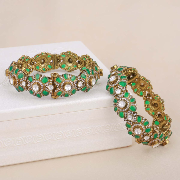 Formidable Victorian Pair Bangles