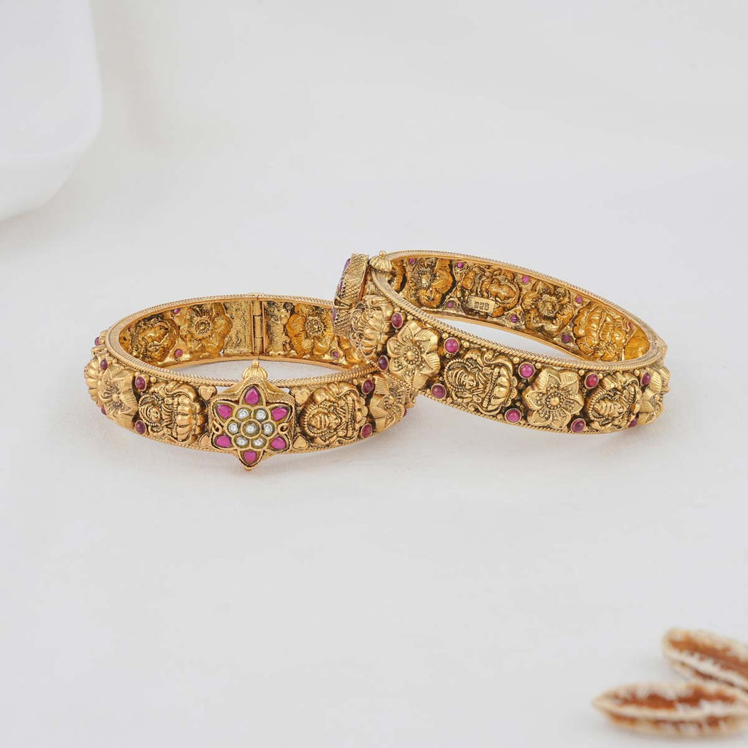 Rupani Nagas Pair Bangle