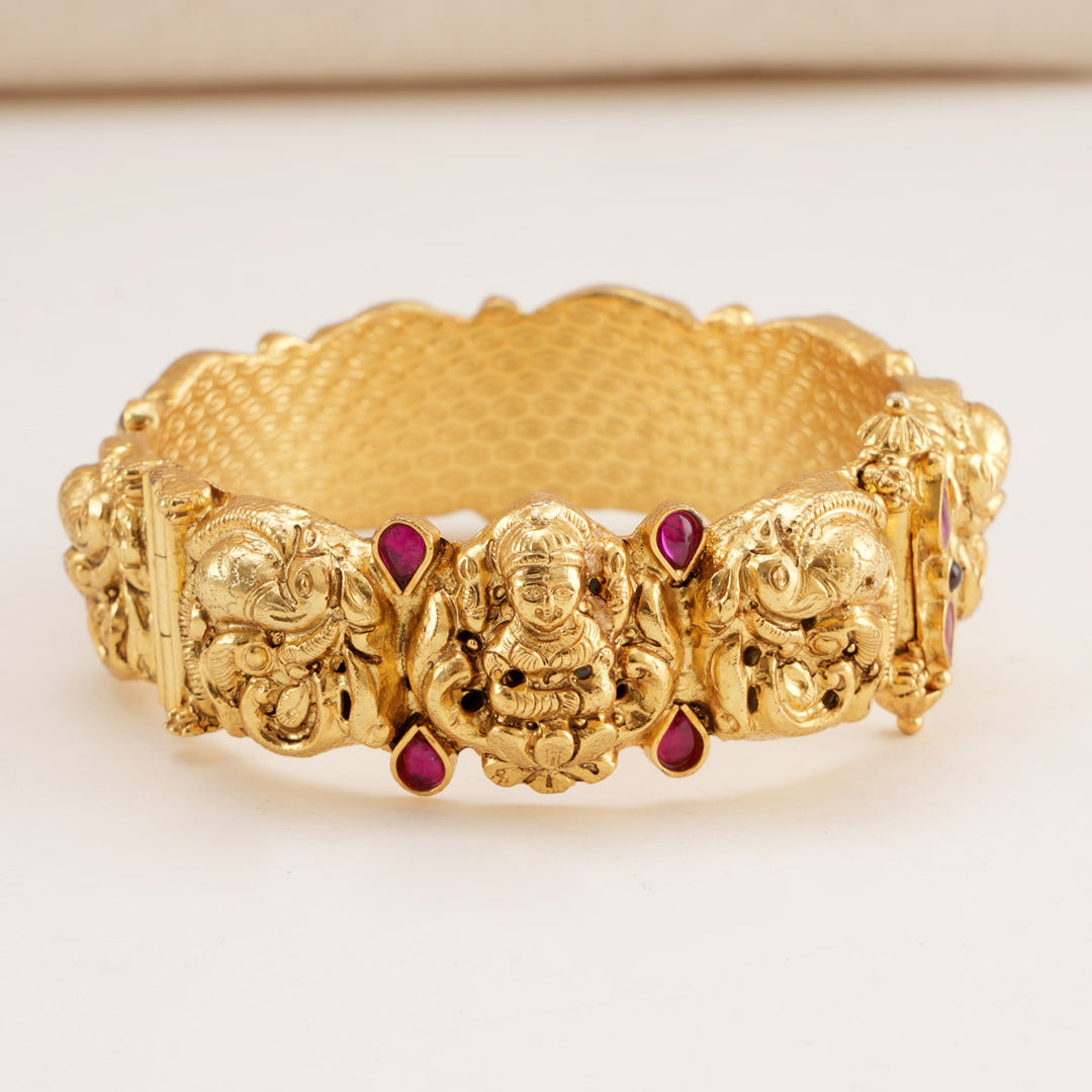 Brindha Nagas Pair Bangle