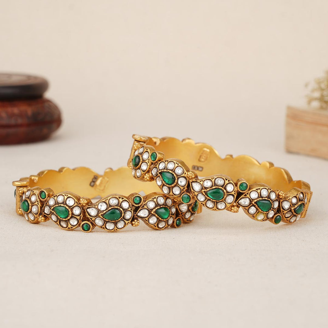 Liora Kundan Pair Bangle